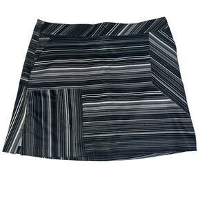 Lady Hagen Black & White Striped Golf Skort – Size 12‎